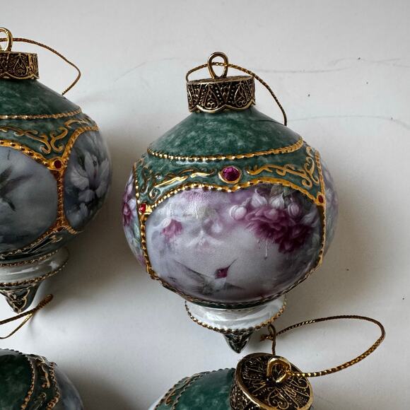 VTG The Bradford Exchange 1998 Hummingbird Series Ceramic 4” Ornaments Set of 4 - Picture 8 of 16